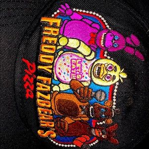 5nights & Freddy faze bear’s pizza hatt